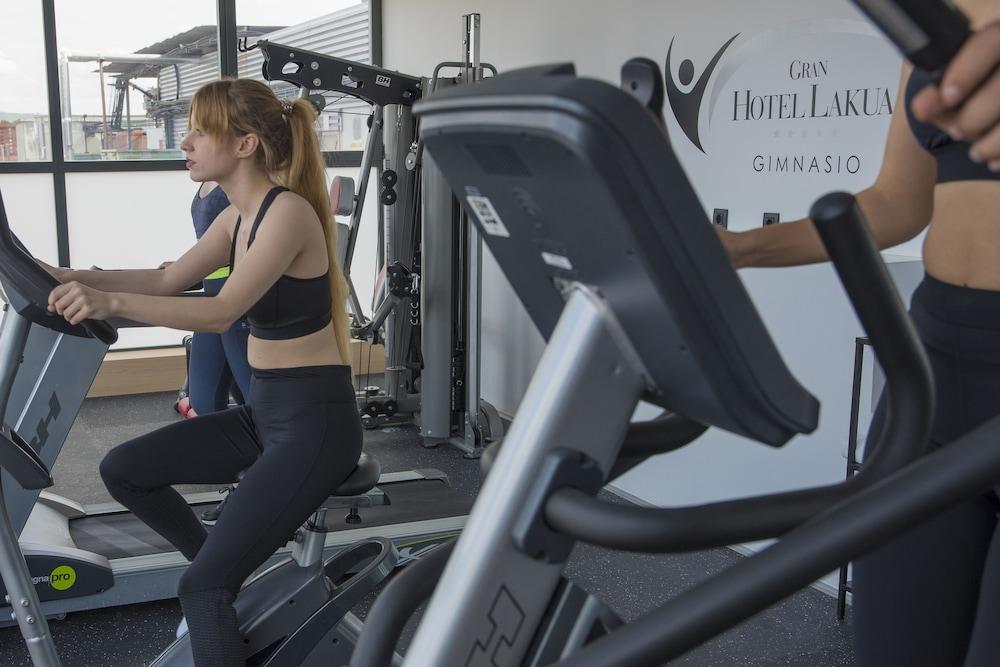 Gran Hotel Lakua Vitoria-Gasteiz Zewnętrze zdjęcie Elliptical cross trainer